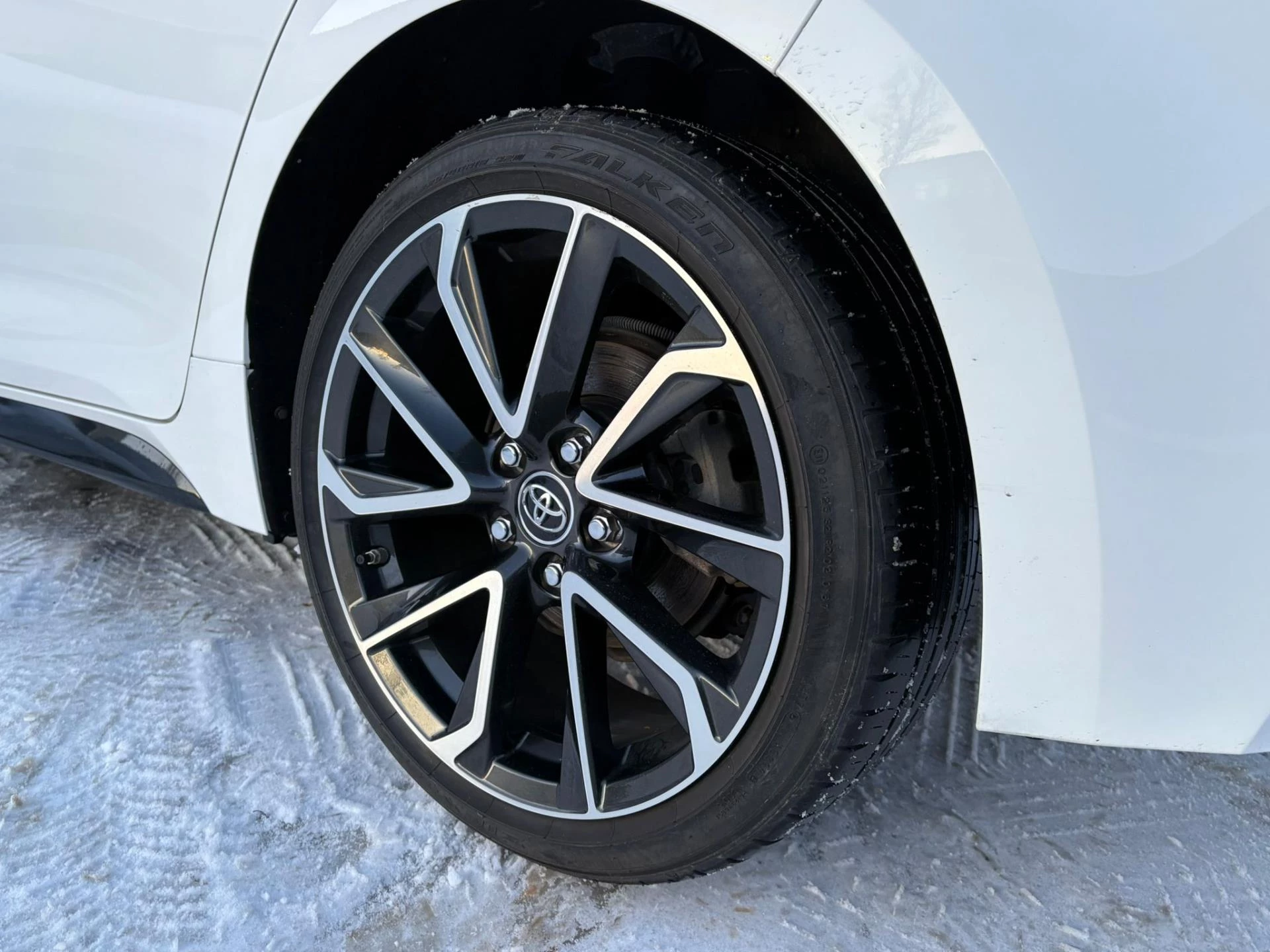 Hoofdafbeelding Toyota Corolla