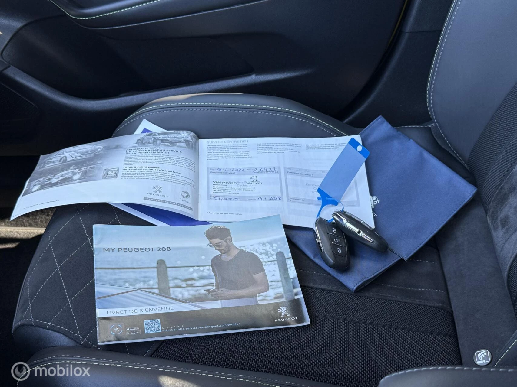 Hoofdafbeelding Peugeot e-208