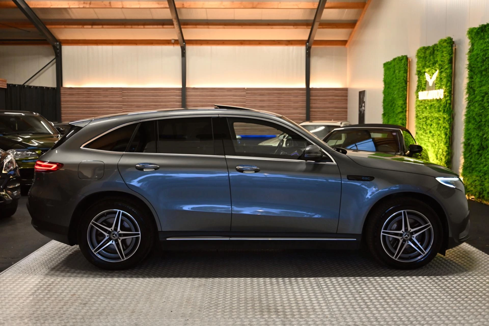 Hoofdafbeelding Mercedes-Benz EQC