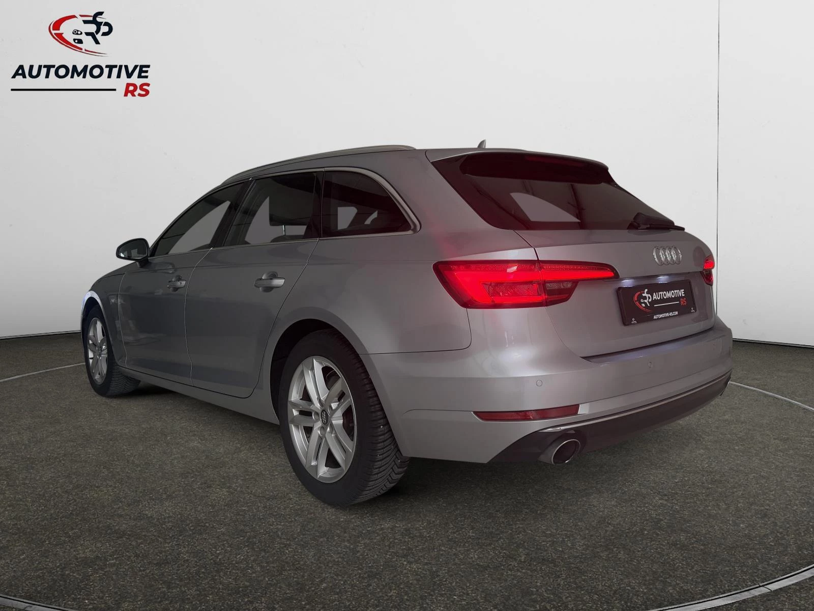 Hoofdafbeelding Audi A4
