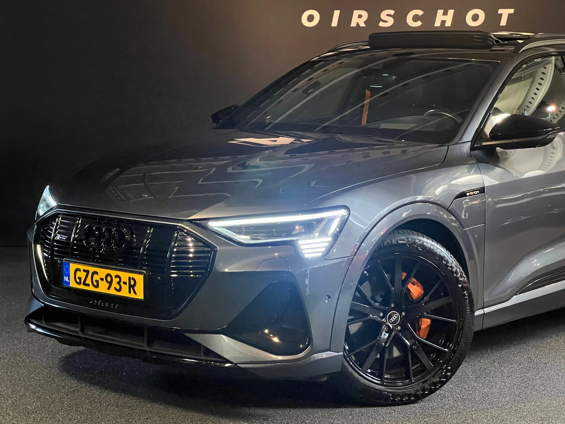 Hoofdafbeelding Audi e-tron