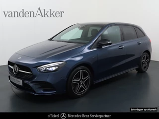 Hoofdafbeelding Mercedes-Benz B-Klasse Mercedes-Benz B-Klasse 250e AMG // Distronic // 360 Camera // Memory // Burmester // Headup // Keyless // MultiBeam LED // Augmented Reality