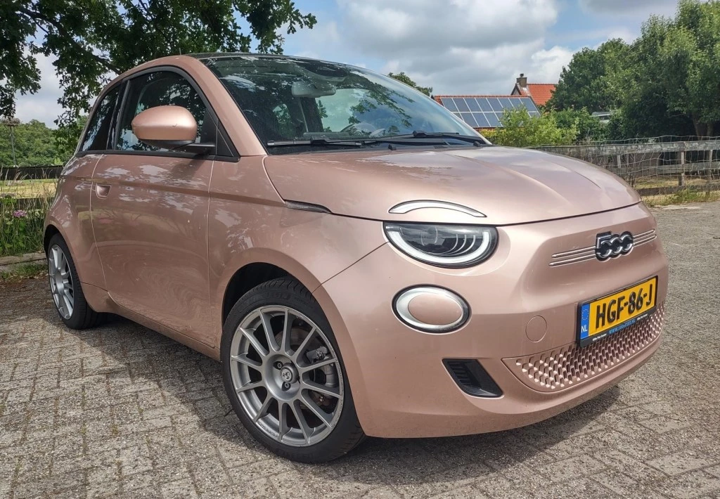 Hoofdafbeelding Fiat 500e