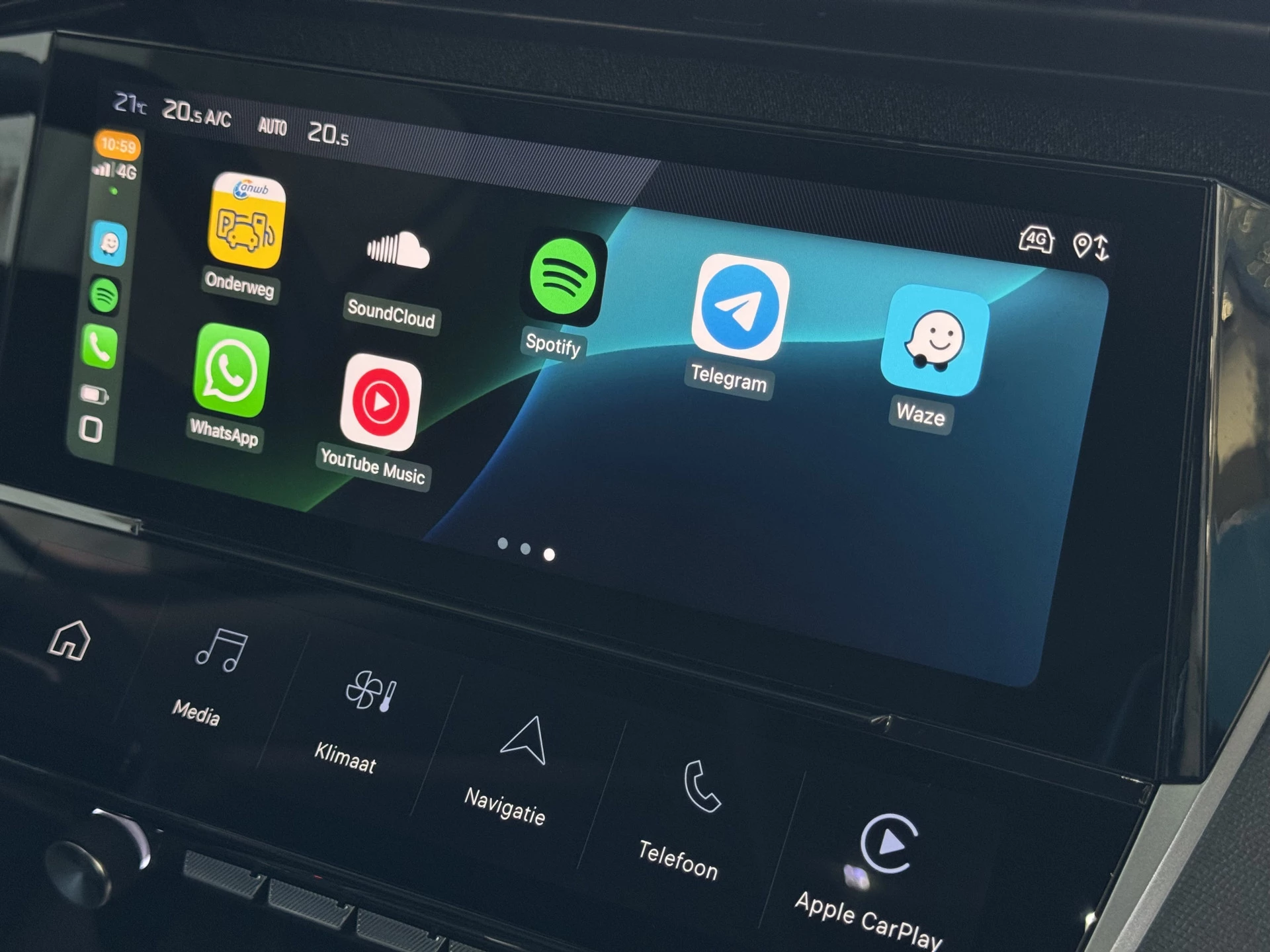 Hoofdafbeelding Peugeot 408
