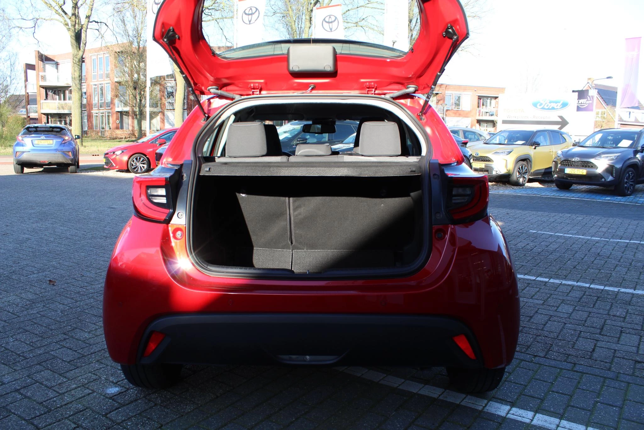 Hoofdafbeelding Toyota Yaris