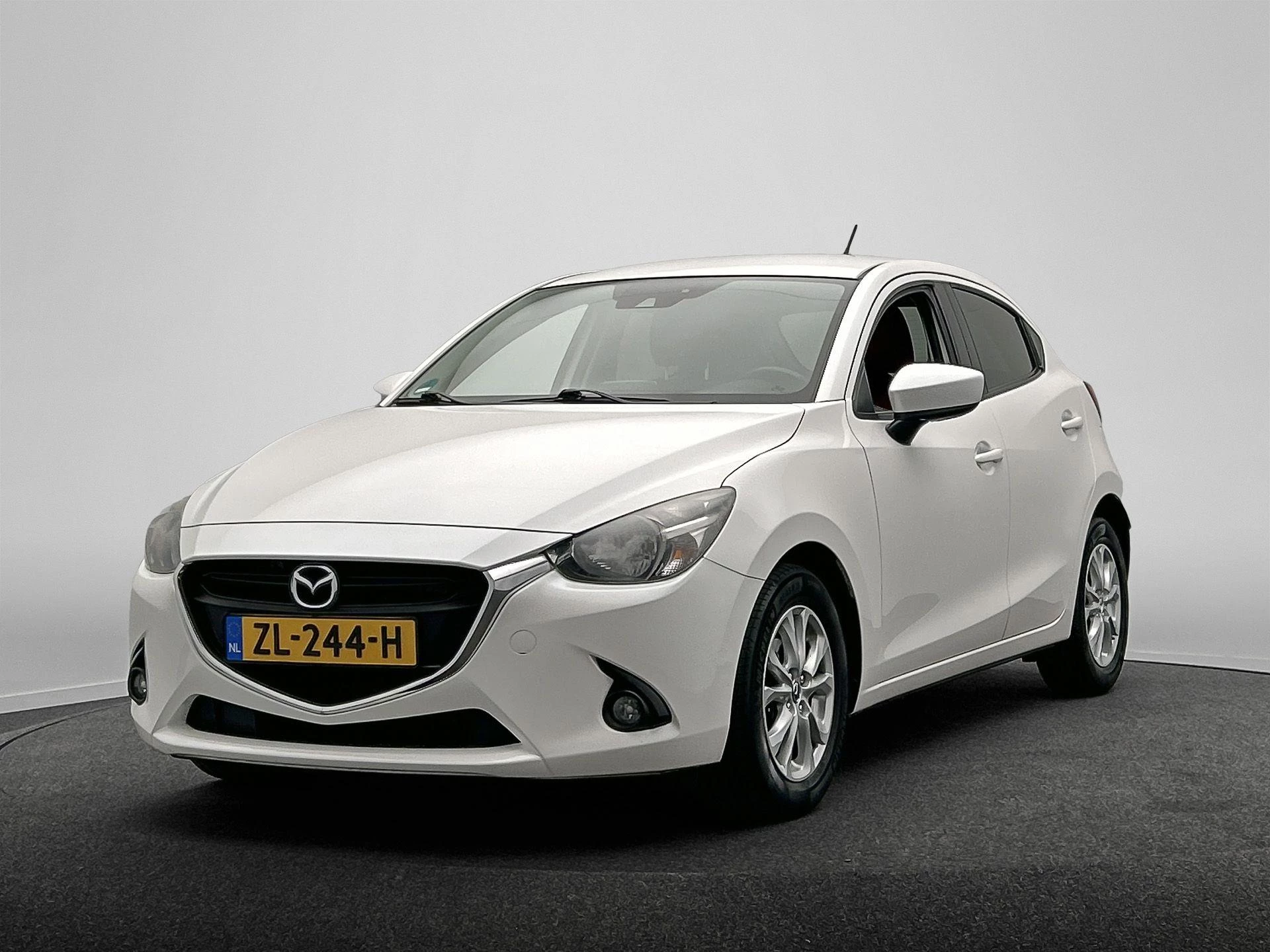 Hoofdafbeelding Mazda 2