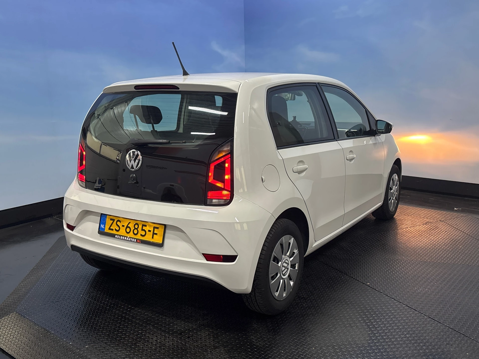 Hoofdafbeelding Volkswagen up!