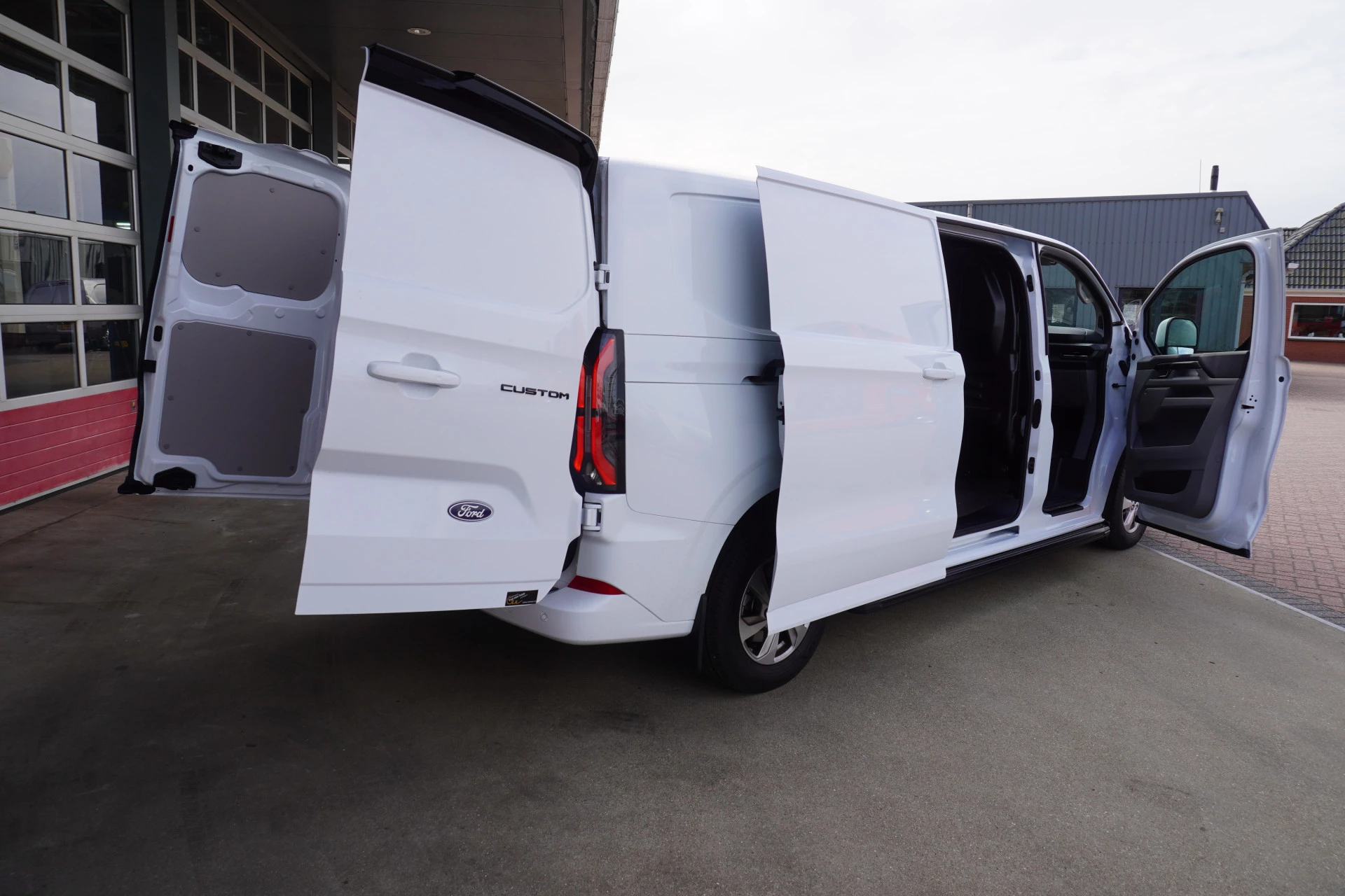 Hoofdafbeelding Ford E-Transit