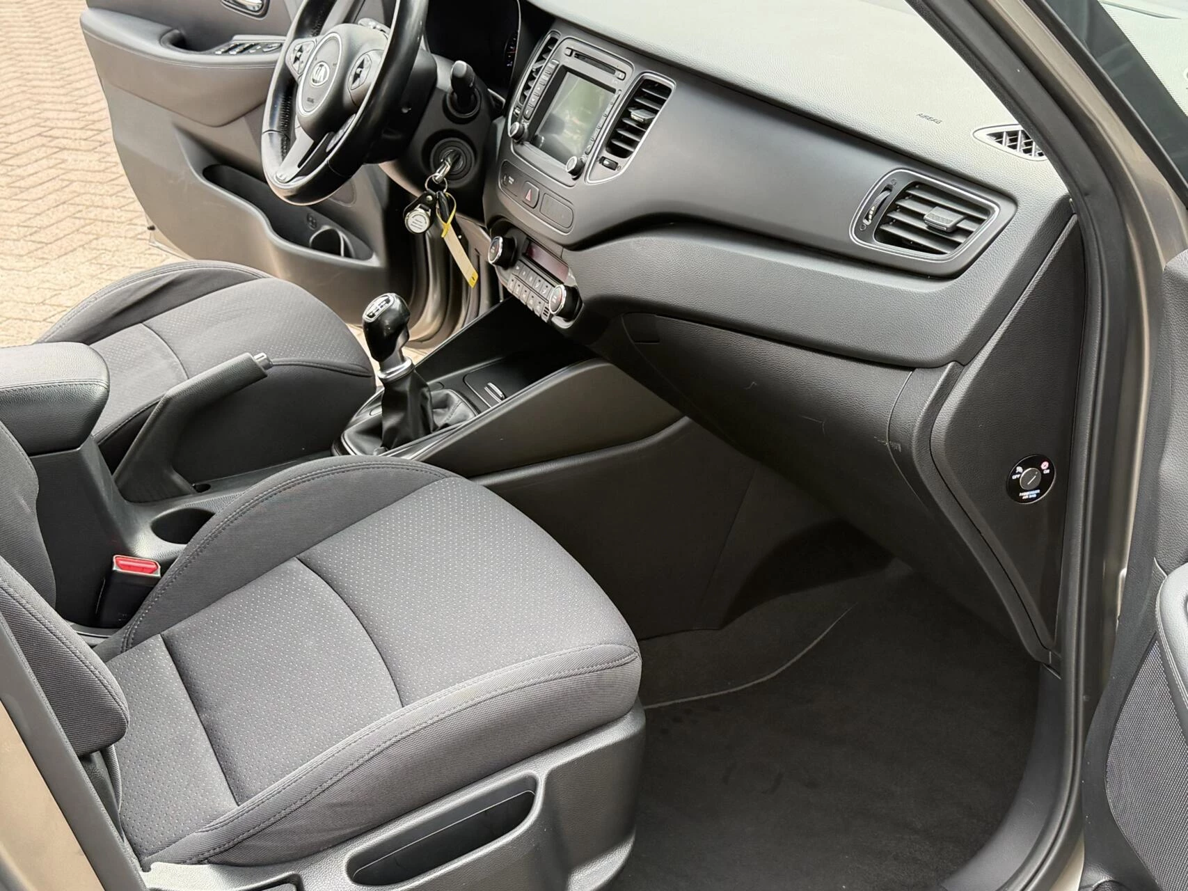 Hoofdafbeelding Kia Carens
