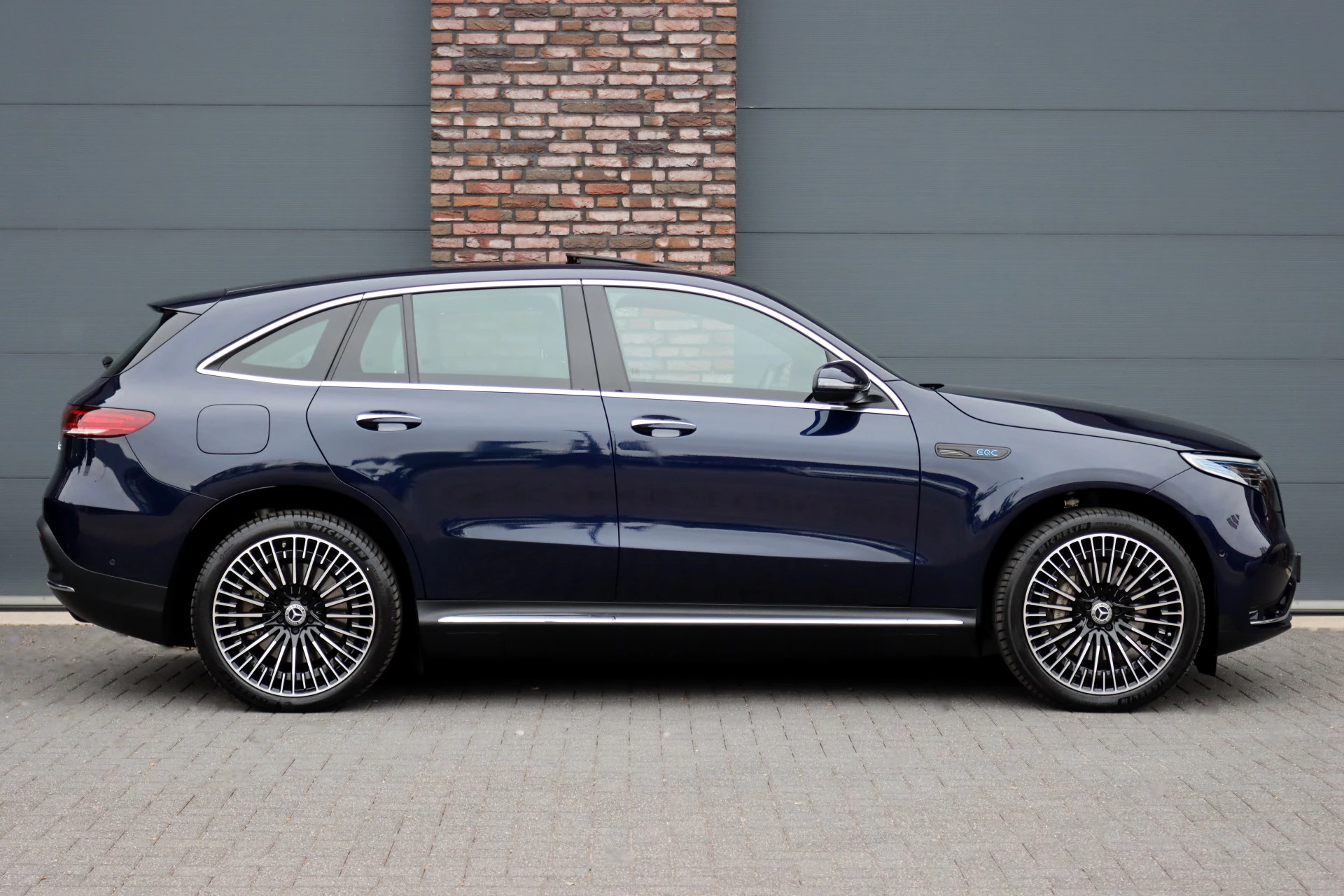 Hoofdafbeelding Mercedes-Benz EQC