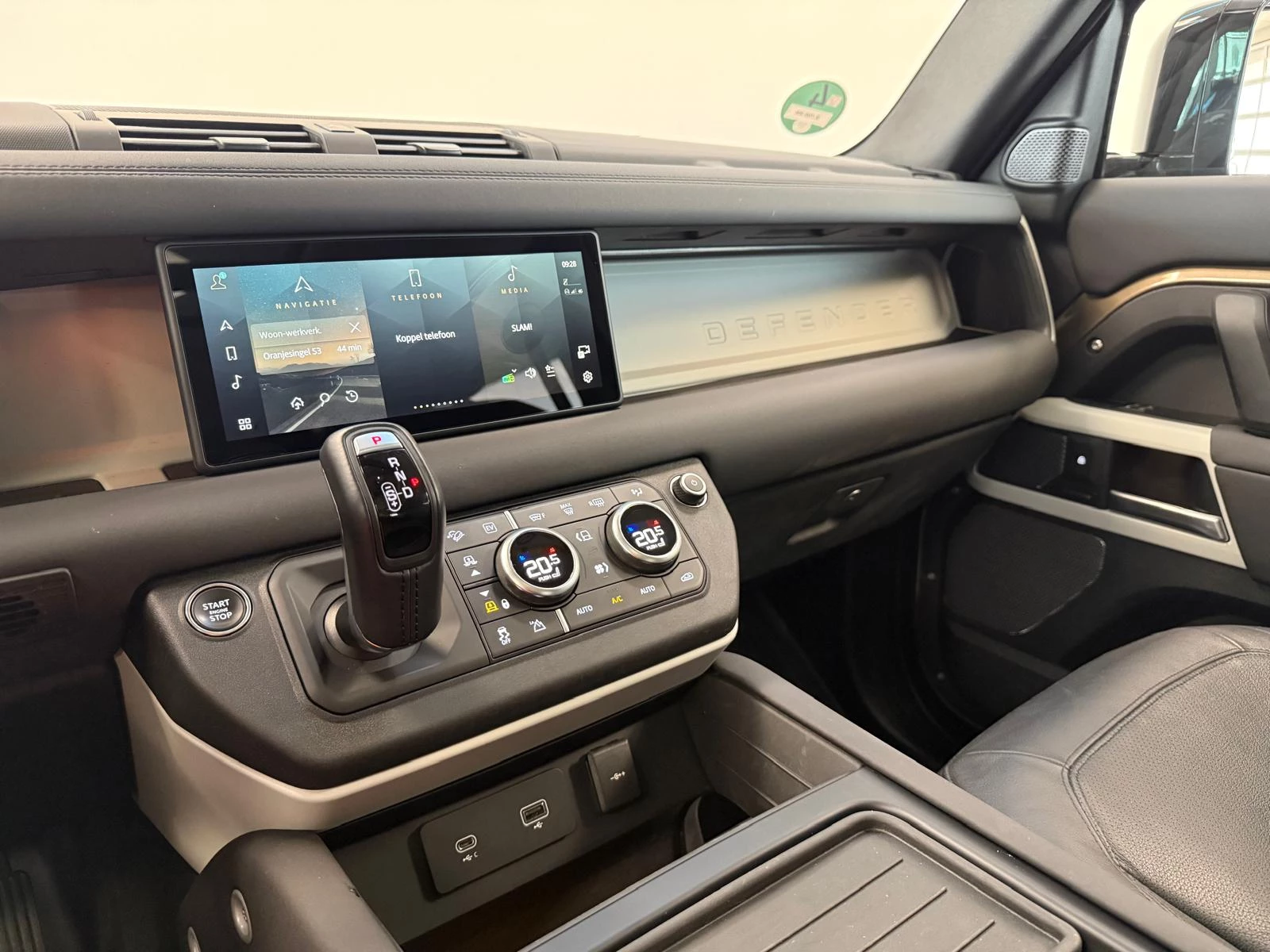 Hoofdafbeelding Land Rover Defender