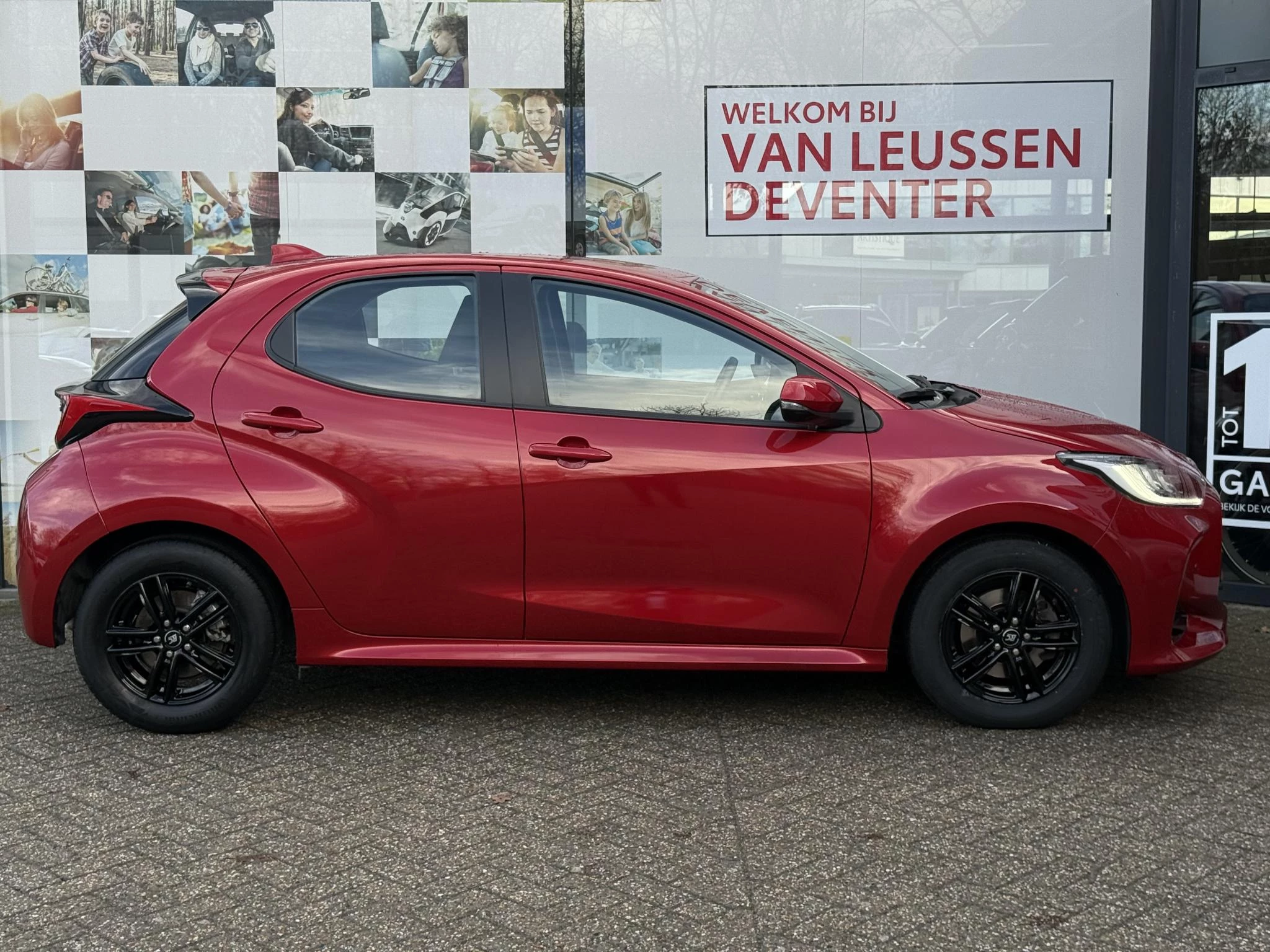 Hoofdafbeelding Toyota Yaris