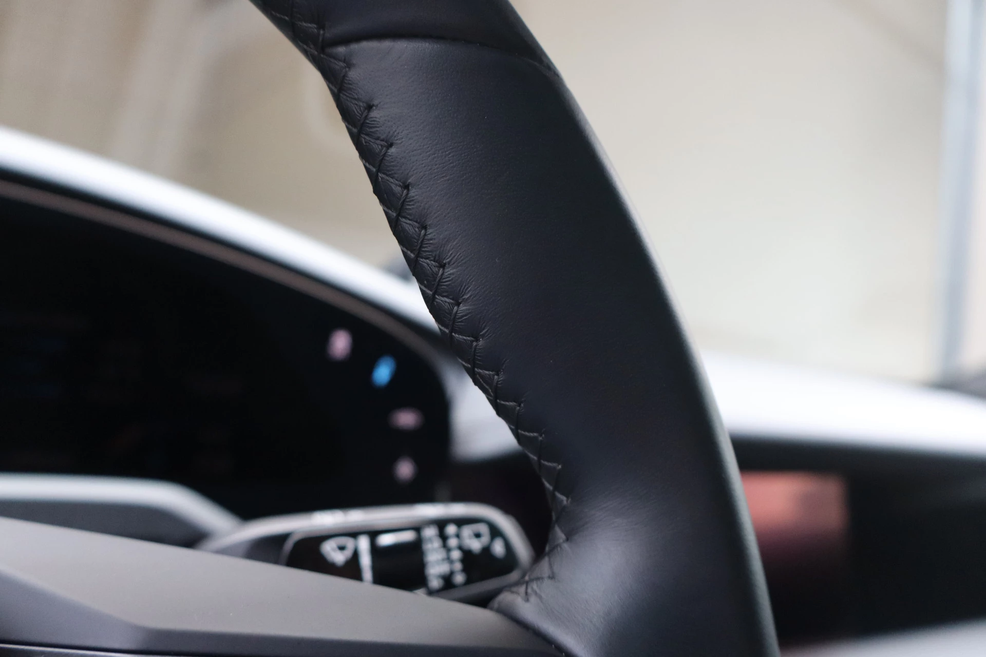 Hoofdafbeelding Porsche Taycan