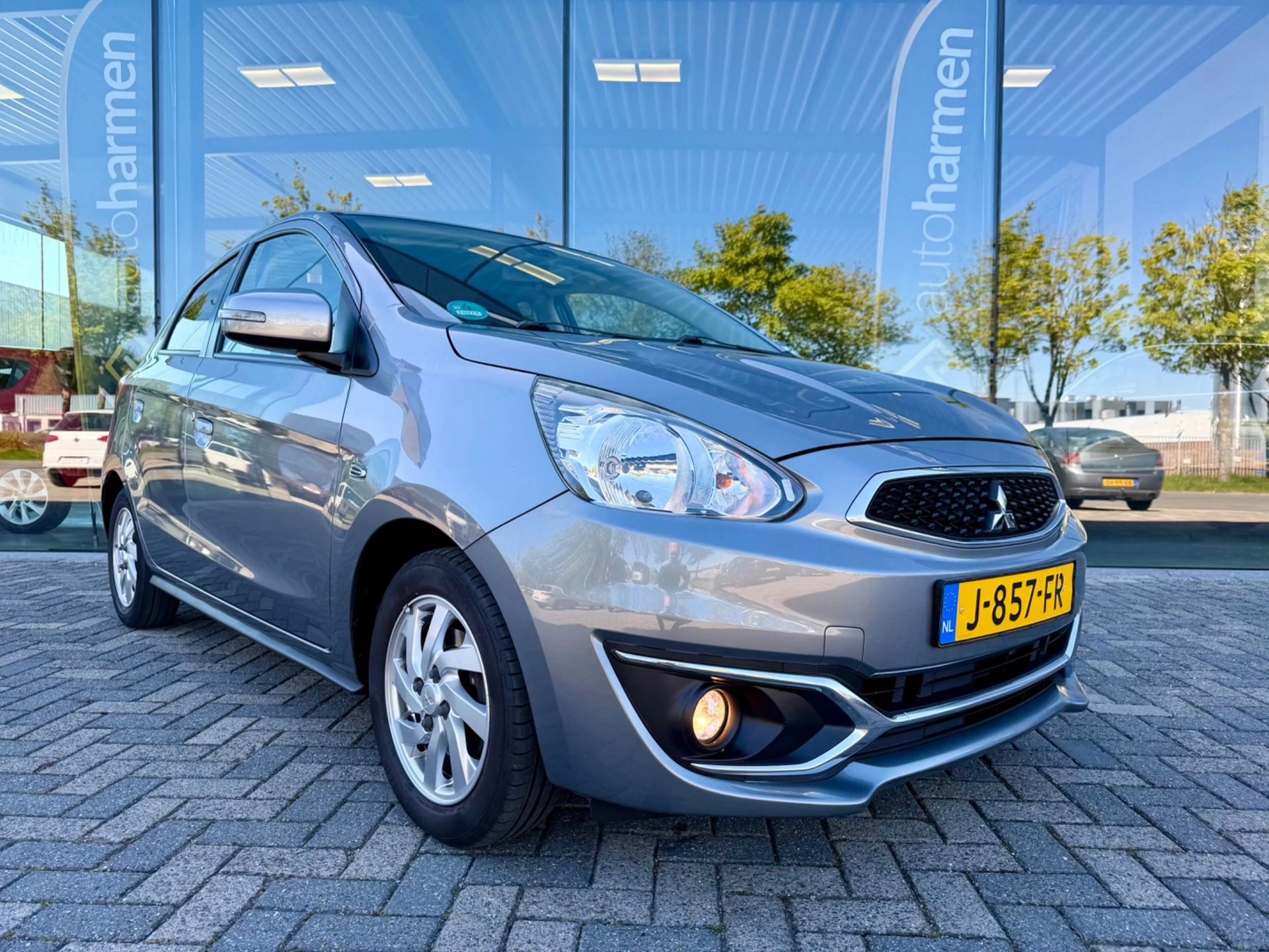 Hoofdafbeelding Mitsubishi Space Star