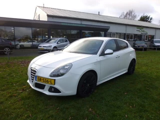 Hoofdafbeelding Alfa Romeo Giulietta Alfa Romeo Giulietta 1.7 TBI QUAD. V.