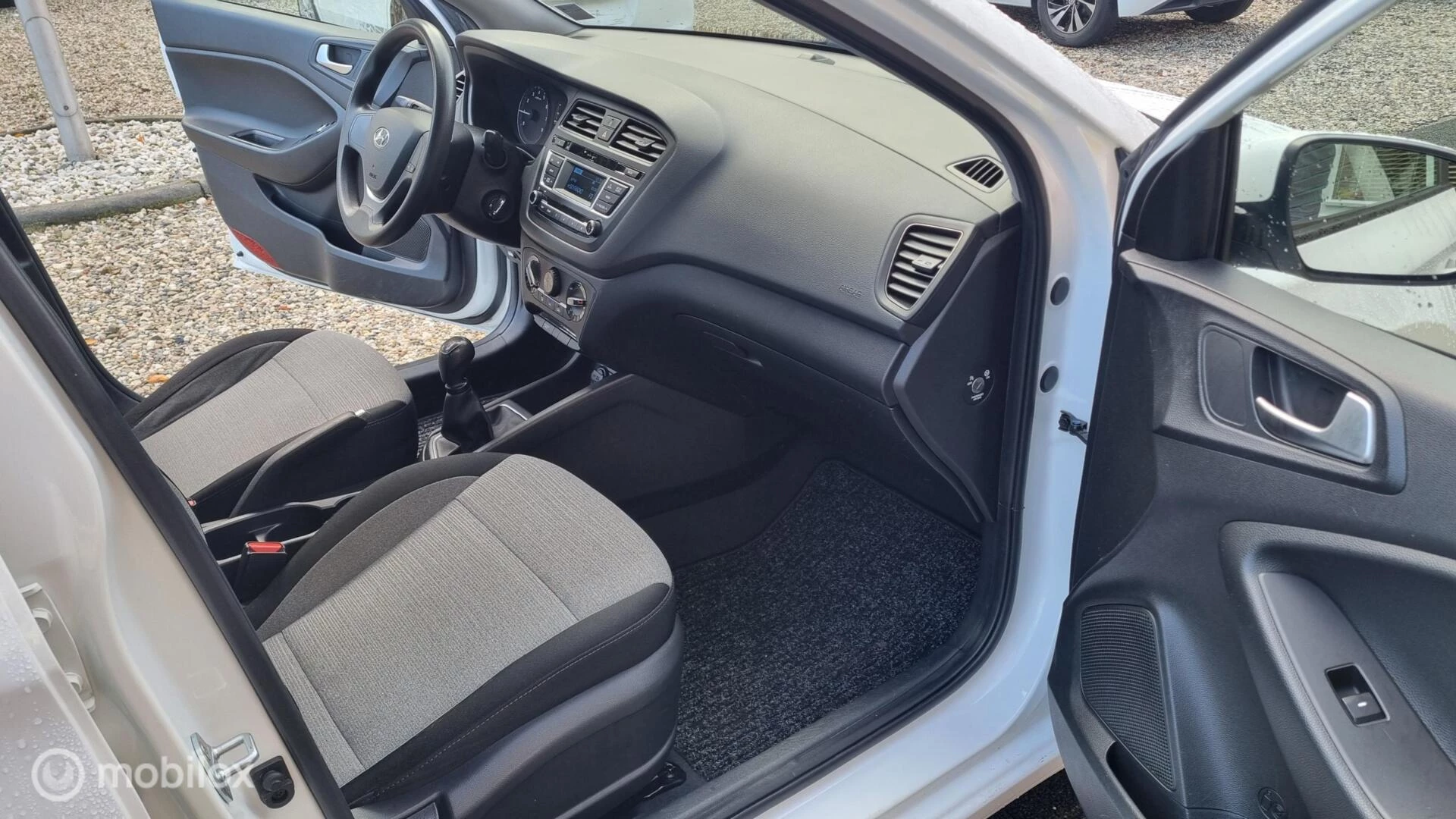 Hoofdafbeelding Hyundai i20