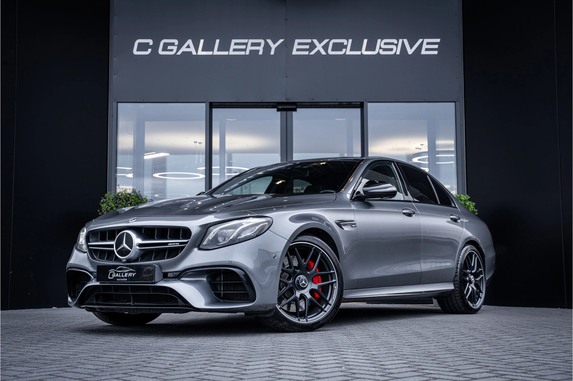 Hoofdafbeelding Mercedes-Benz E-Klasse