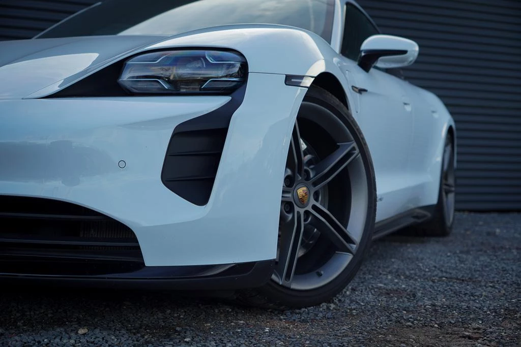 Hoofdafbeelding Porsche Taycan