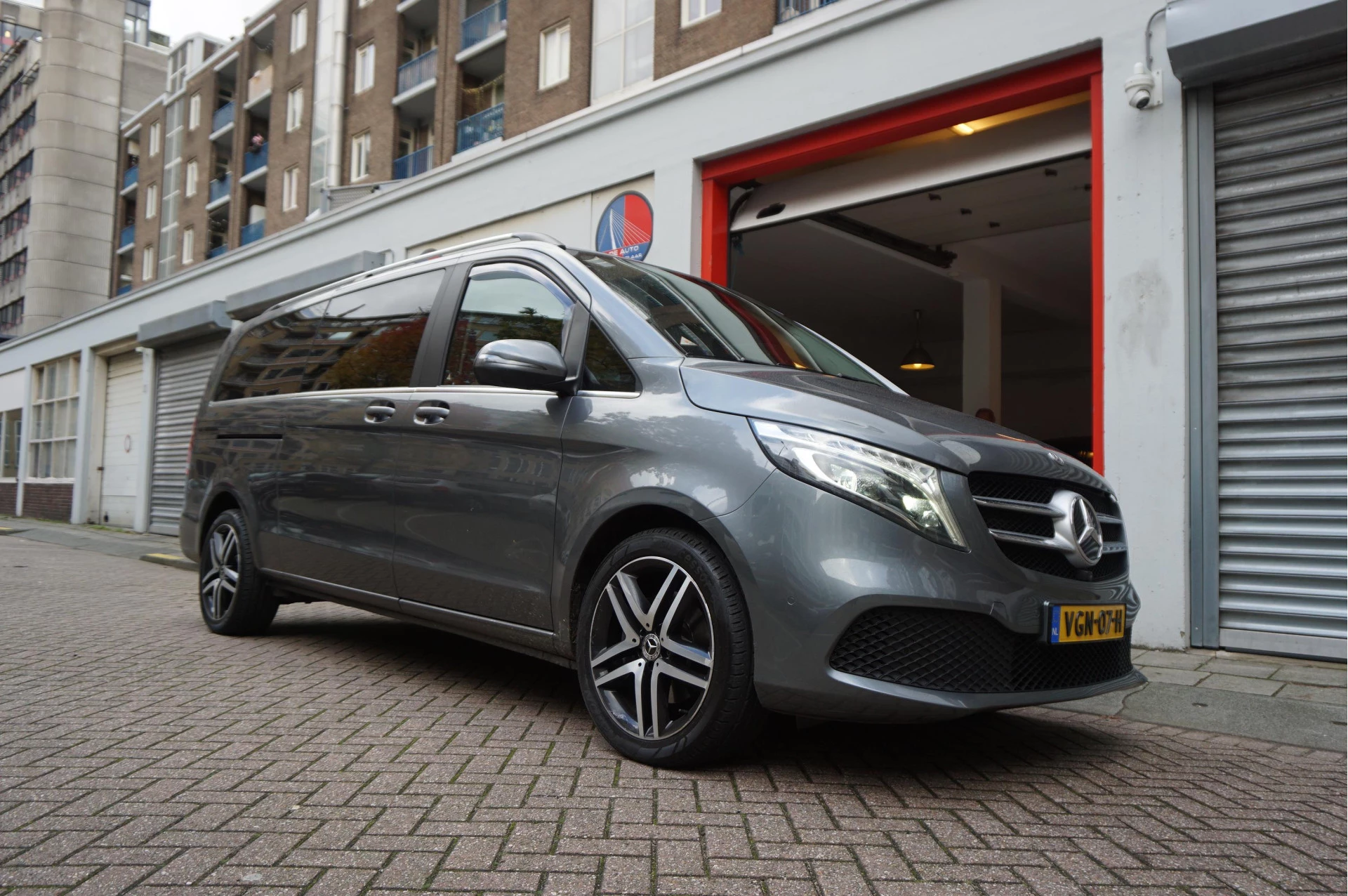 Hoofdafbeelding Mercedes-Benz V-Klasse