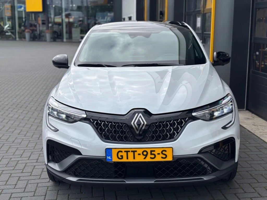 Hoofdafbeelding Renault Arkana