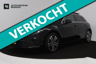 Mercedes-Benz A-klasse 250 e Business Solution Luxury Limited (PANORAMADAK, STOELVERWARMING, SFEERVERLICHTING. ELEKTR STOELEN)