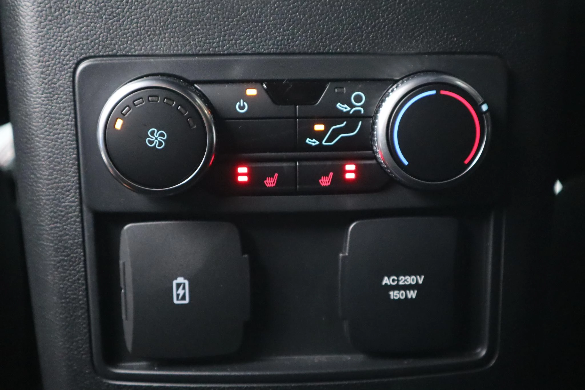 Hoofdafbeelding Ford Explorer