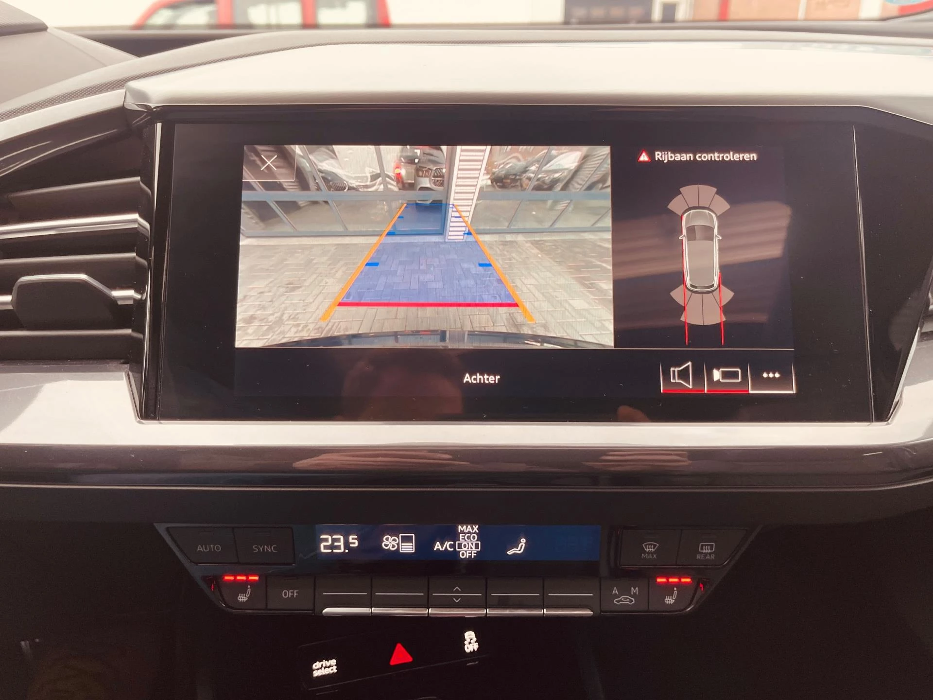 Hoofdafbeelding Audi Q4 e-tron