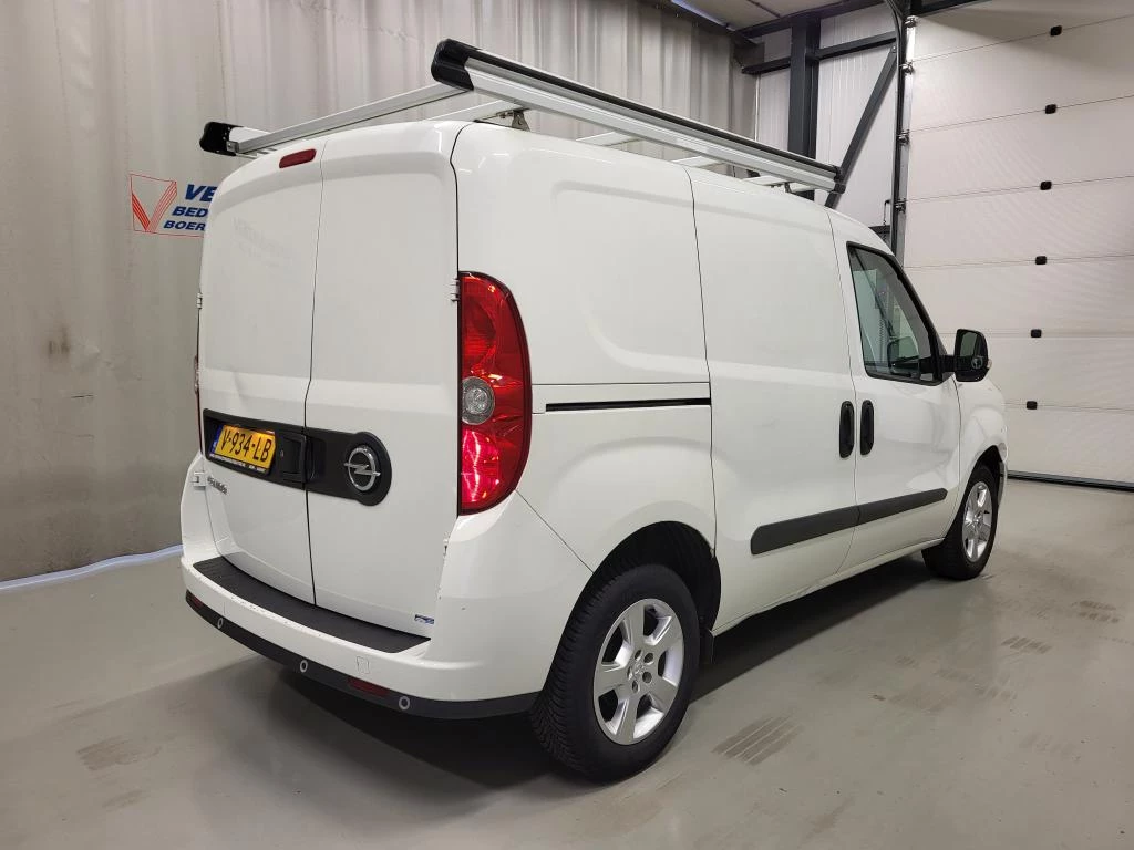 Hoofdafbeelding Opel Combo