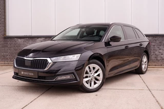 Hoofdafbeelding Škoda Octavia Škoda Octavia Combi 1.5 e-TSI Business Edition Plus Trekhaak | Virtual Cockpit | LED | Navi | Carplay