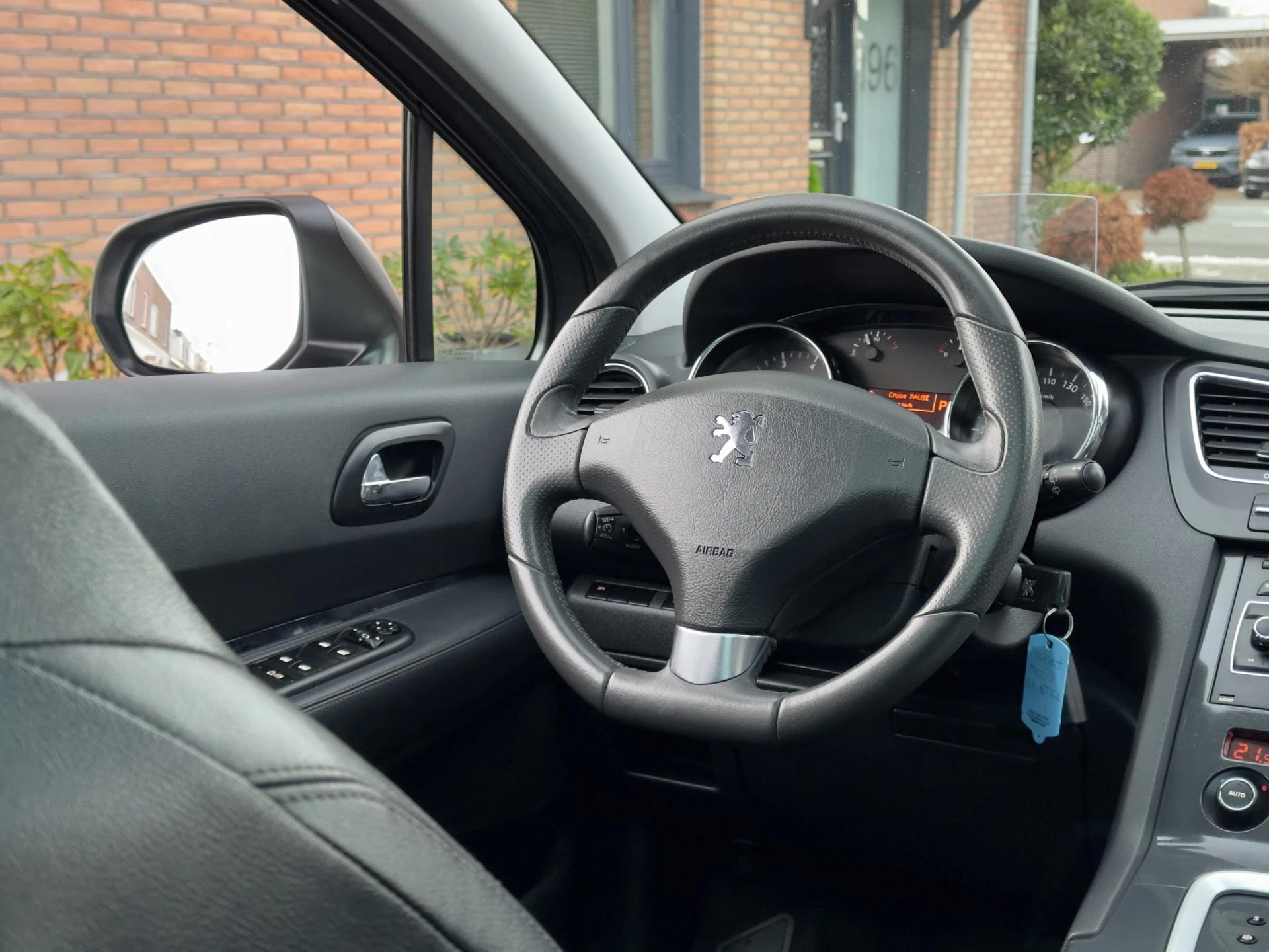 Hoofdafbeelding Peugeot 5008