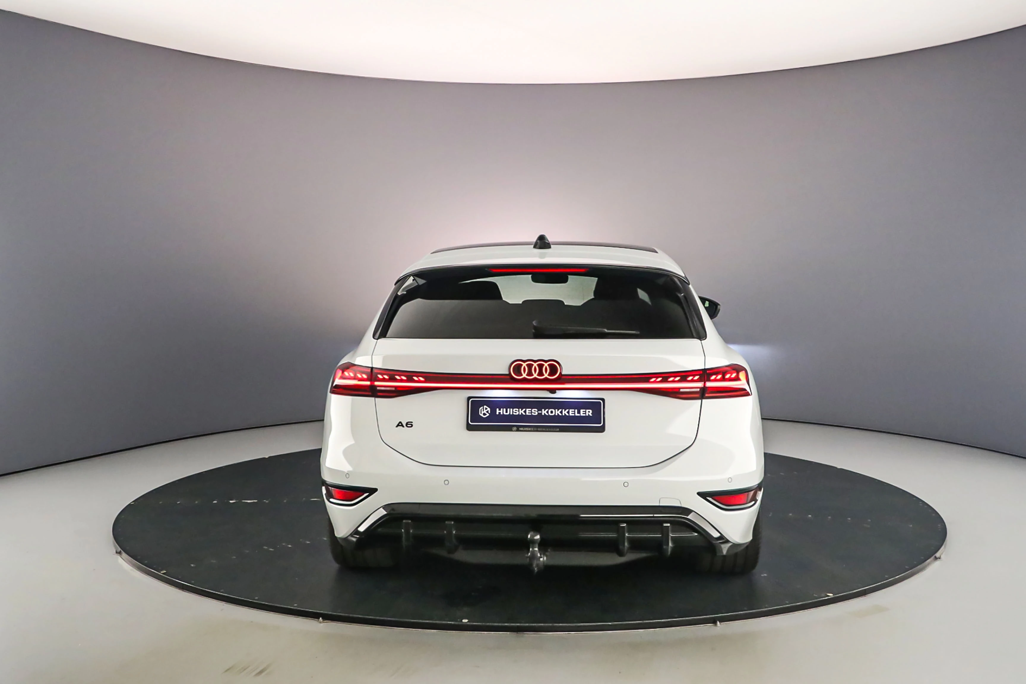 Hoofdafbeelding Audi A6 e-tron