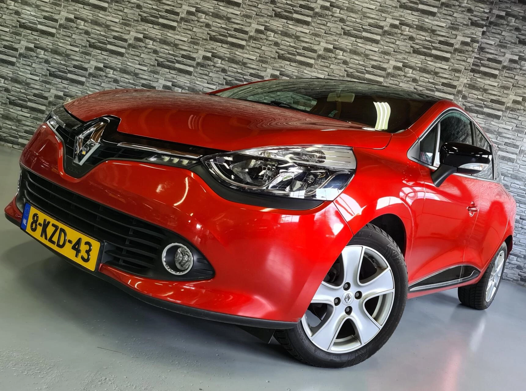 Hoofdafbeelding Renault Clio