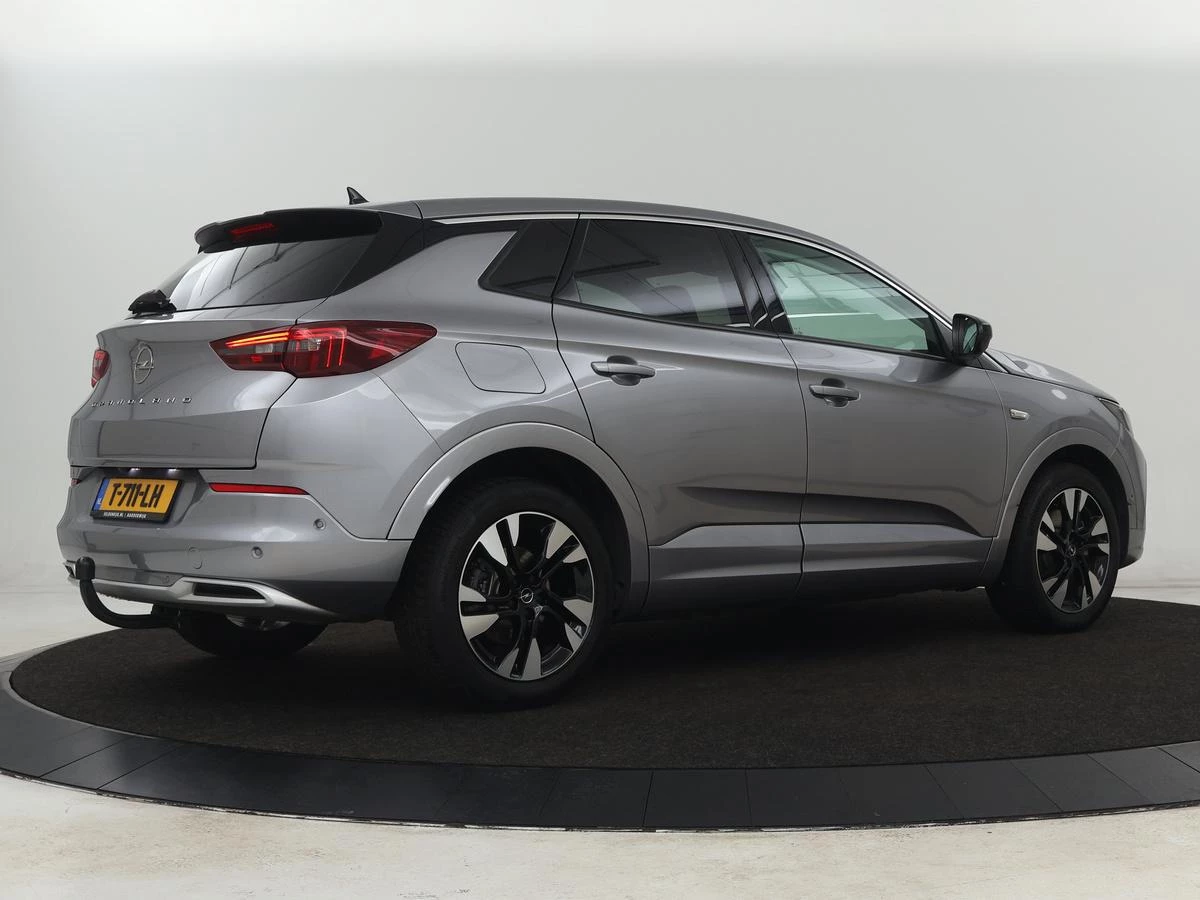 Hoofdafbeelding Opel Grandland