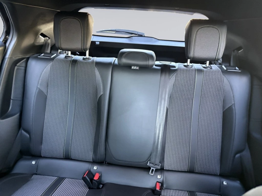 Hoofdafbeelding Peugeot e-2008