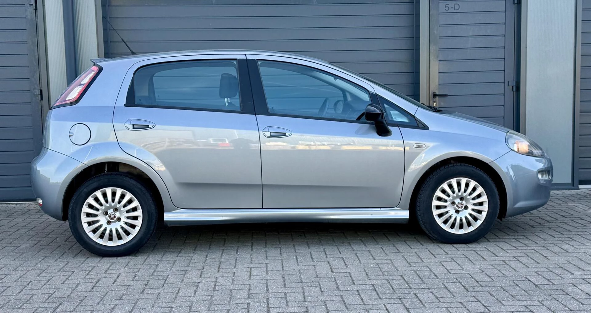Hoofdafbeelding Fiat Punto