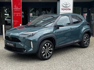 Toyota Yaris Cross 1.5 Hybrid 115 Dynamic APPLE/ANDROID STOEL/STUURVERWARMING PARK-SENSOR BLINDSPOT CAMERA CLIMA LM-VELGEN 17" EL-SPIEGELS