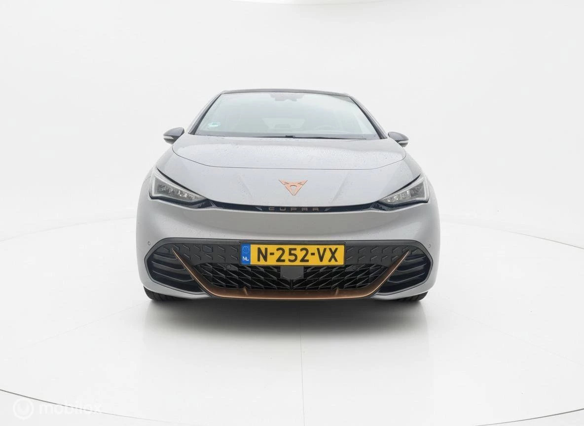 Hoofdafbeelding CUPRA Born