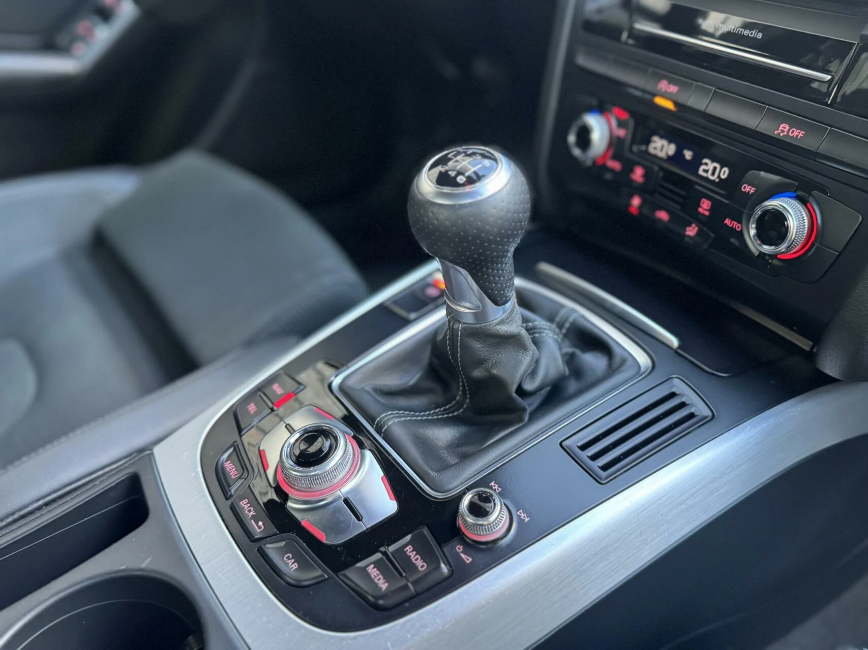 Hoofdafbeelding Audi A4