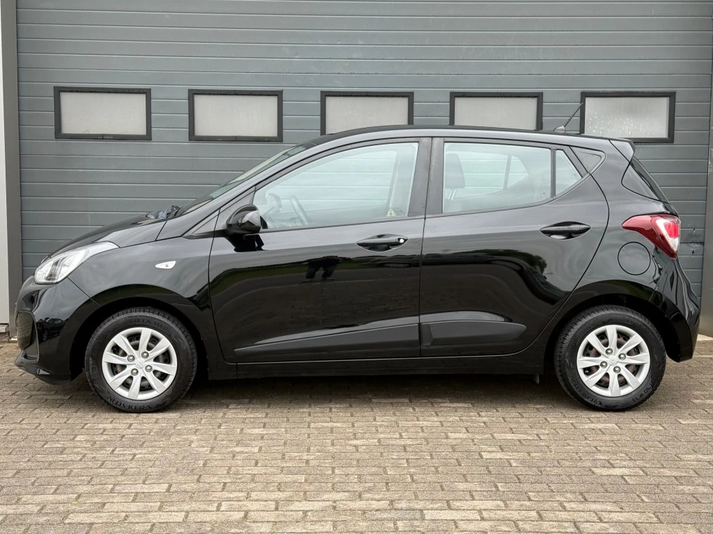 Hoofdafbeelding Hyundai i10