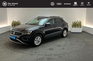 Hoofdafbeelding Volkswagen T-Roc Volkswagen T-Roc 1.0 TSI 110pk Life | AppleCarplay/AndroidAuto, Park Assist, Achteruitrijcamera |