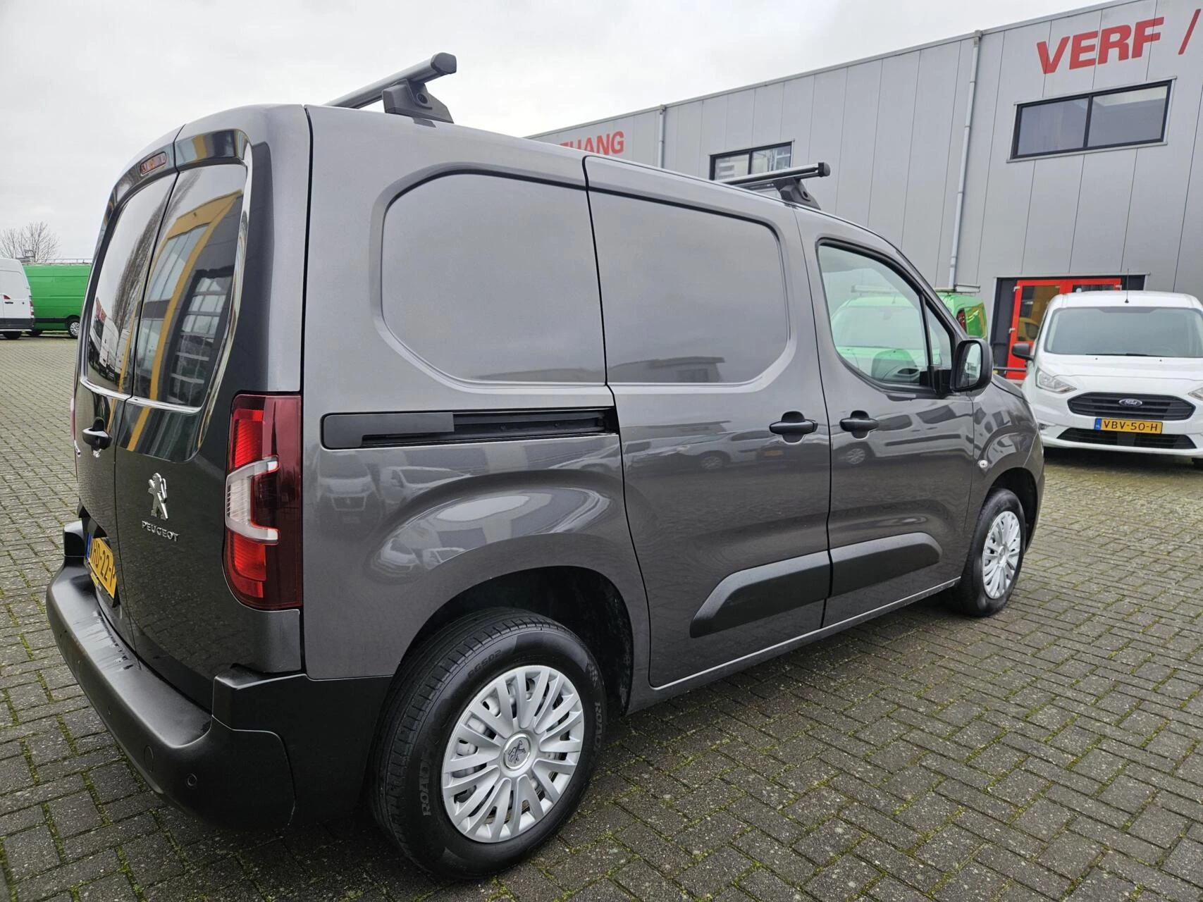 Hoofdafbeelding Peugeot Partner