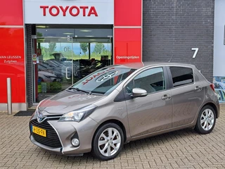 Toyota Yaris 1.5 Hybrid Dynamic LM VELGEN CAMERA MISTLAMPEN CRUISE