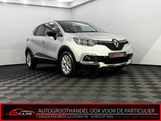 Hoofdafbeelding Renault Captur Renault Captur 0.9 TCe Intens Airco, Navi, Parkeersensoren, Keyless start, Cruise control, A start stop, Lichtmetalen velgen, Radio