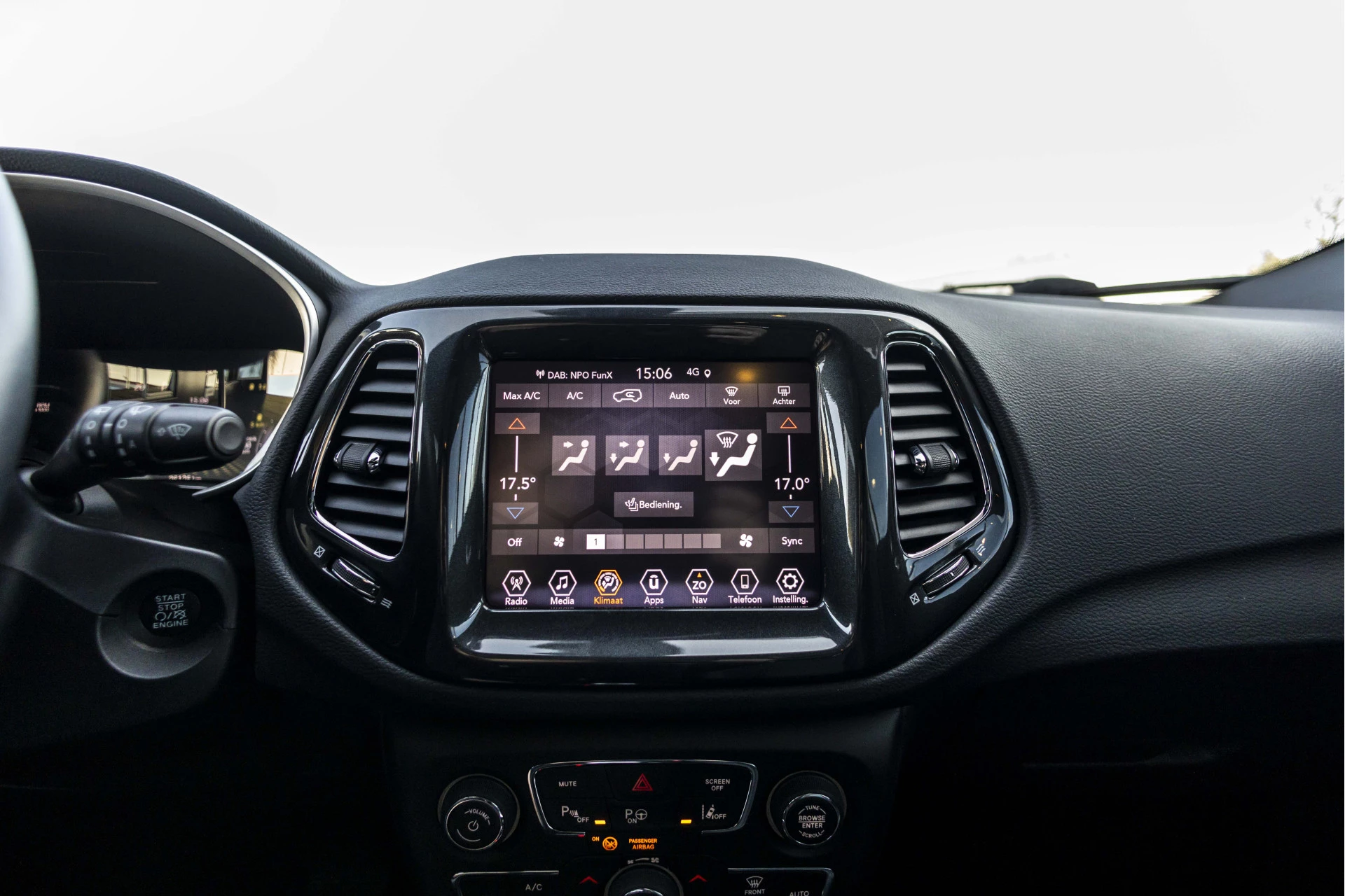 Hoofdafbeelding Jeep Compass