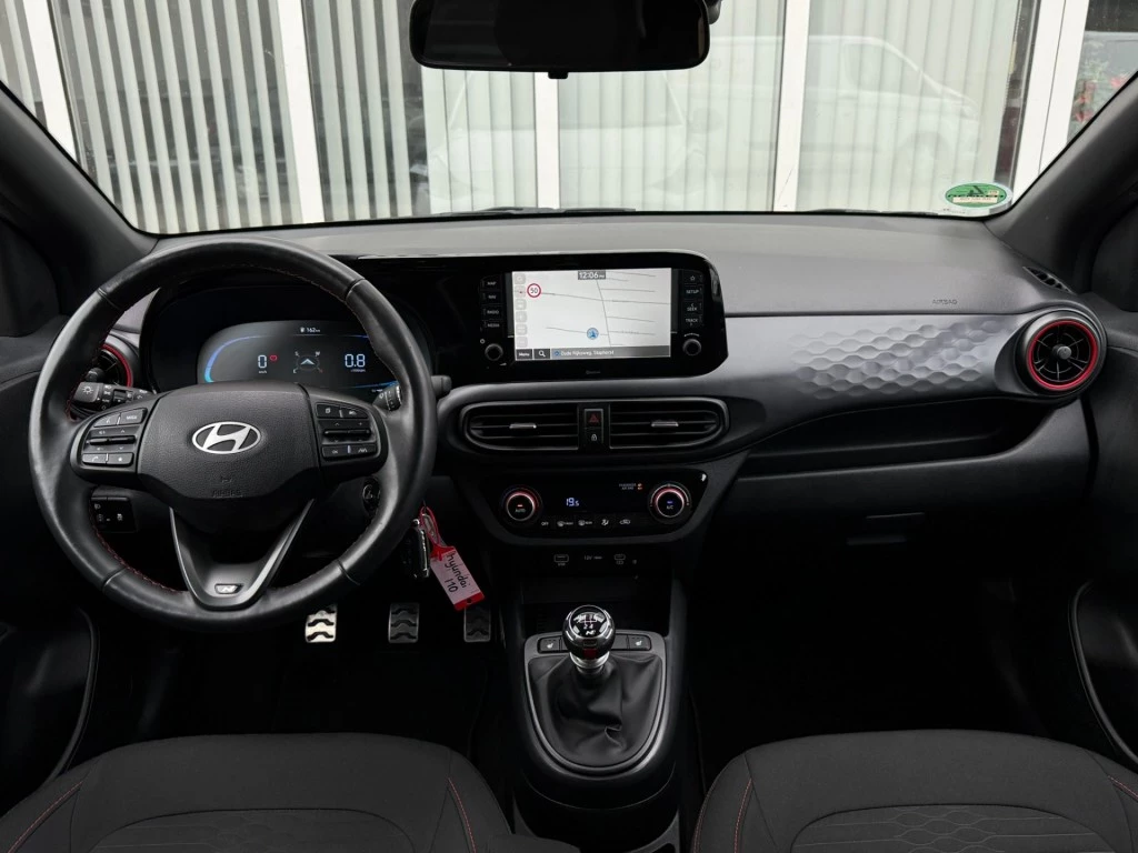 Hoofdafbeelding Hyundai i10
