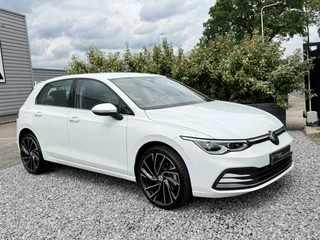 Volkswagen Golf 1.4 eHybrid Style Navi|IQLight|Memoryinter|Stuuverw 204PK