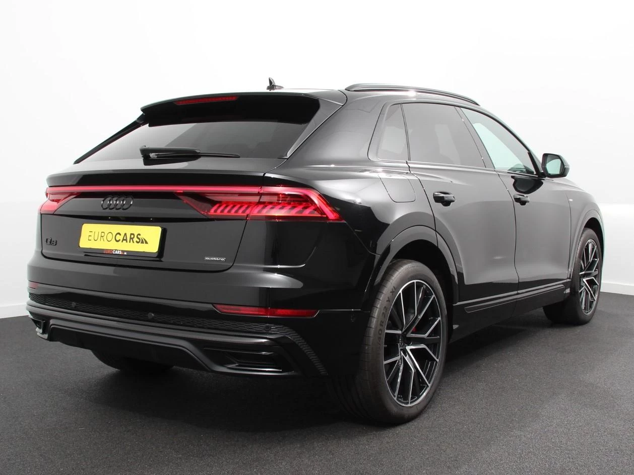 Hoofdafbeelding Audi Q8