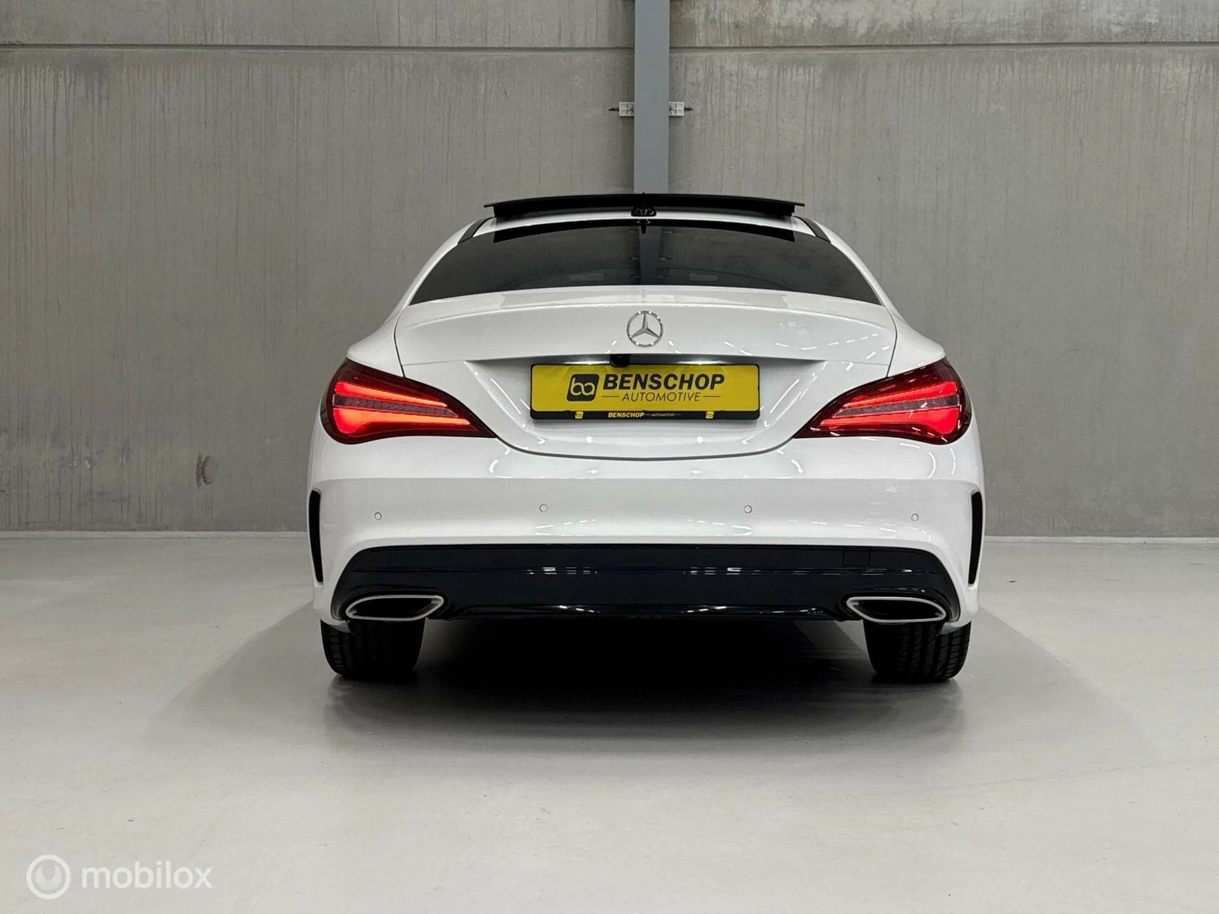 Hoofdafbeelding Mercedes-Benz CLA