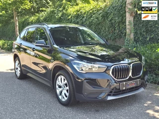 Hoofdafbeelding BMW X1 BMW X1 SDrive18i High Executive Edition Panorama Apple CarPlay Pro NAVI DAB+