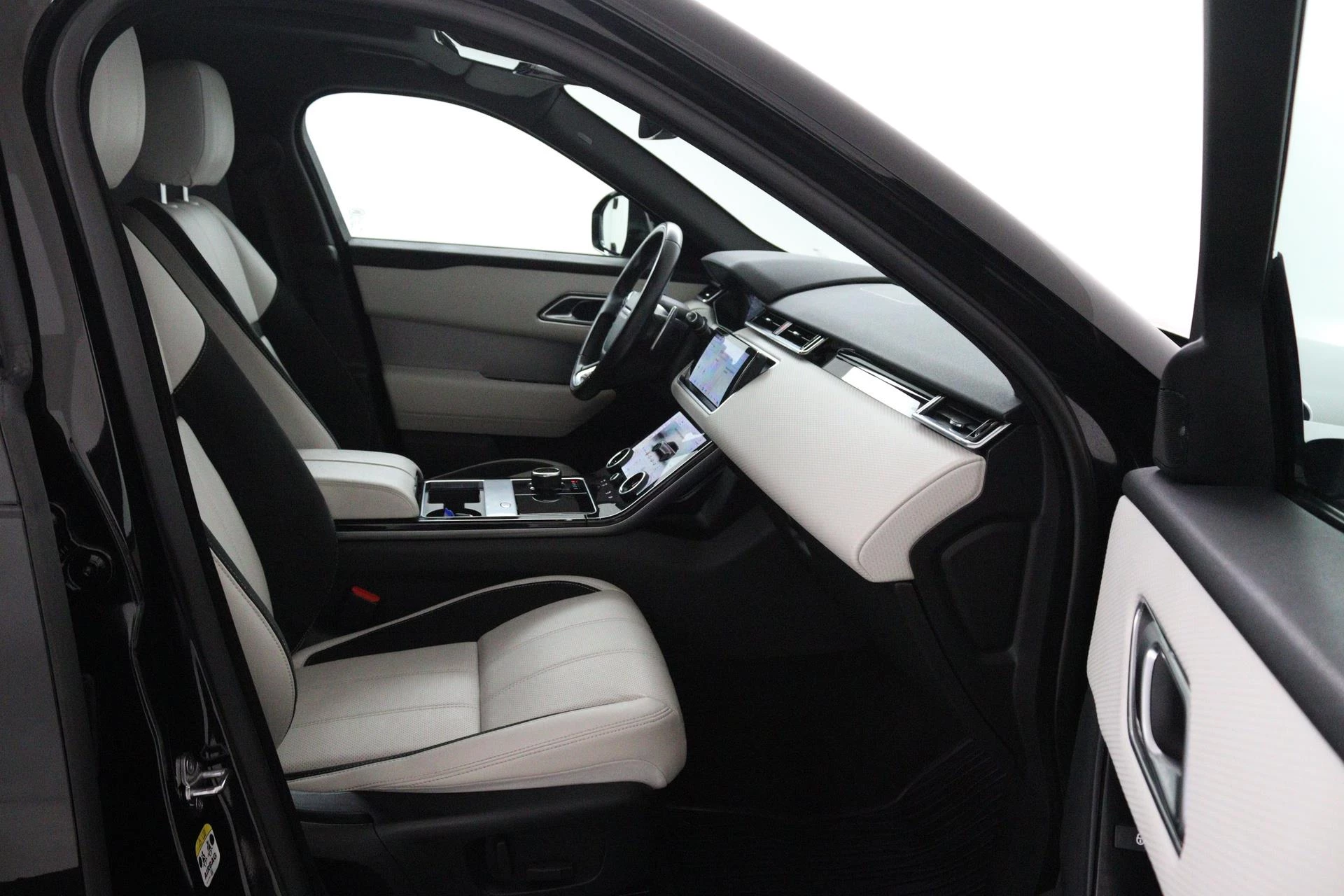 Hoofdafbeelding Land Rover Range Rover Velar